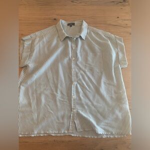 Velvet Heart Striped Short Sleeve Button Down Shirt Women’s Green XL NWOT